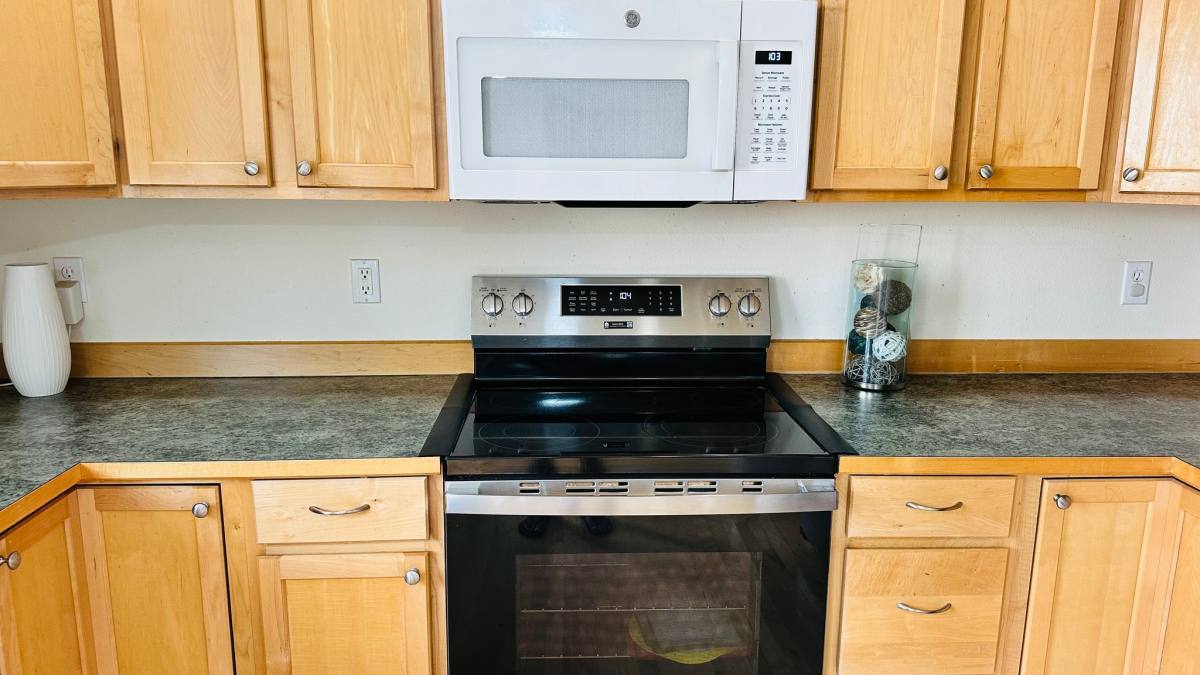 3321 135th Place SE, Bothell, WA 98012 - House for Rent - Image 6