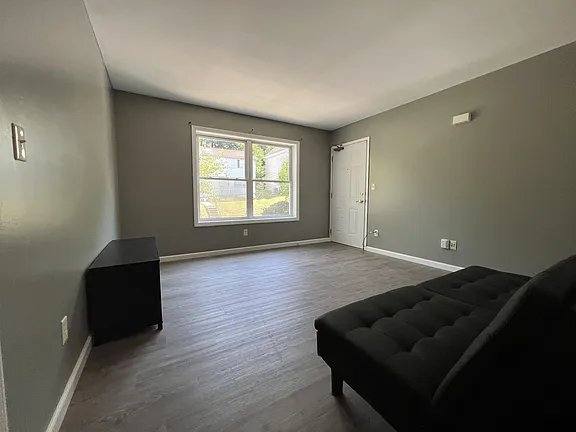 525 Grant Ave, Morgantown, WV 26505 - Apartment for Rent - Image 2