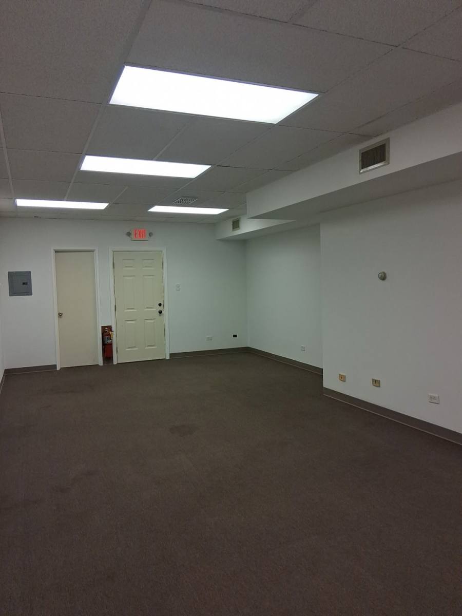 1020 Chicago Rd #14, Chicago Heights, IL 60411 - House for Rent - Image 3