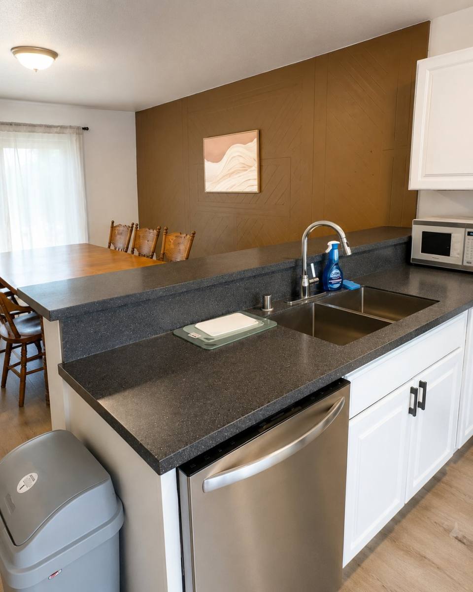 4011 Turnagain Blvd #1, Anchorage, AK 99517 - Townhouse for Rent - Image 4