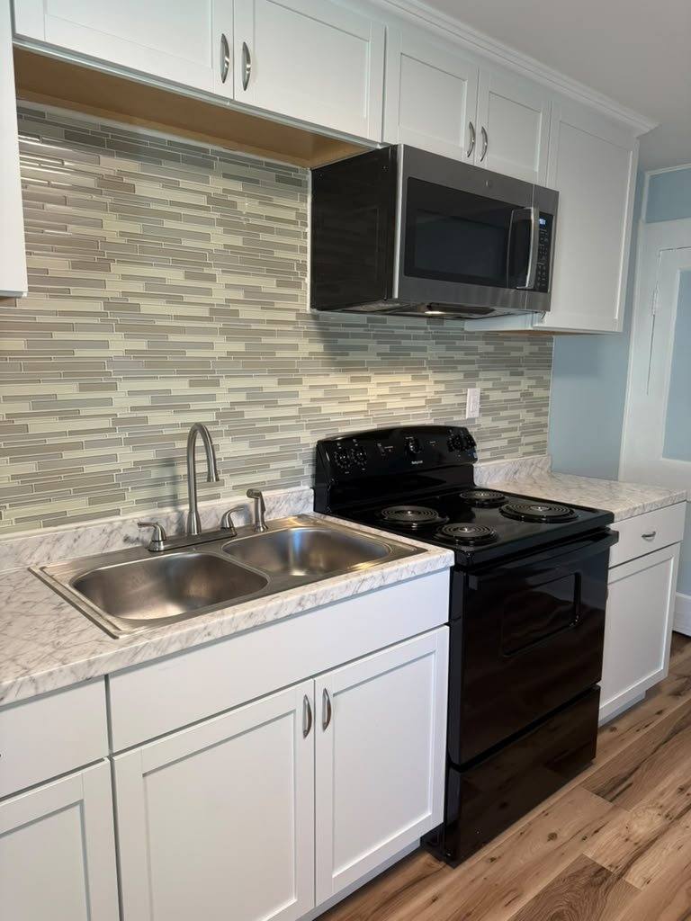 305 Jackson St, Rear Unit, Olyphant, PA 18447 - House for Rent - Image 3