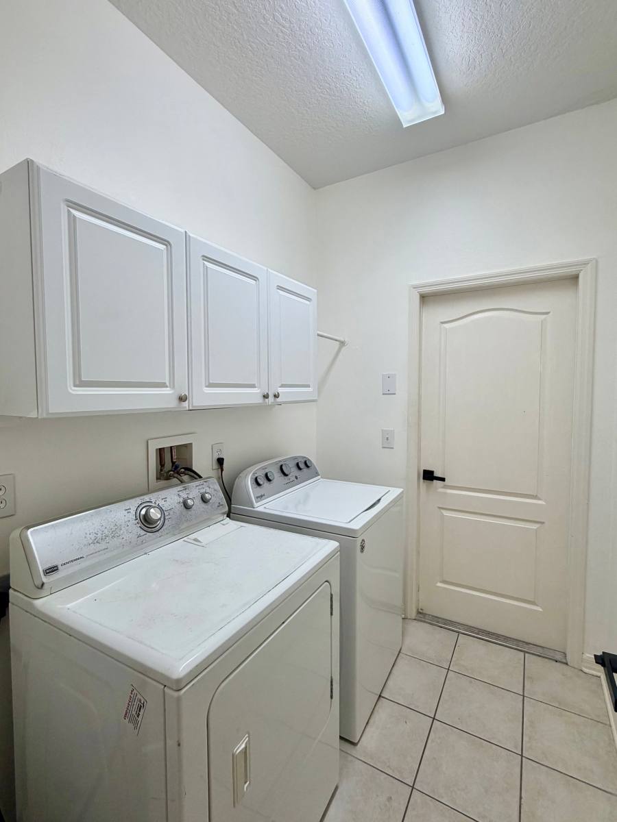 8228 Swann Hollow Dr, Tampa, FL 33647 - House for Rent - Image 8