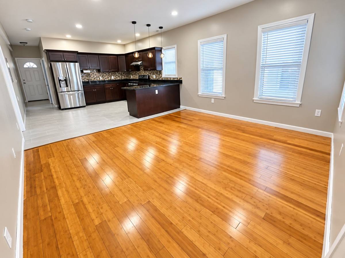 42 Perry Ave #2, Worcester, MA 01610 - Apartment for Rent - Image 6