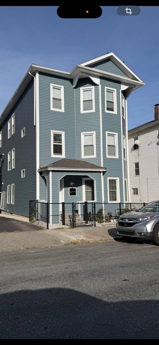 42 Perry Ave #2, Worcester, MA 01610 - Apartment for Rent