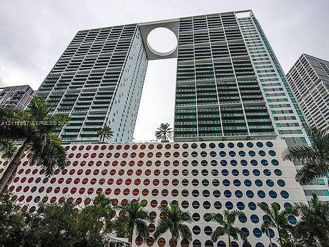 55 SE 6th St #3910, Miami, FL 33131 - Condo for Rent - Image 1