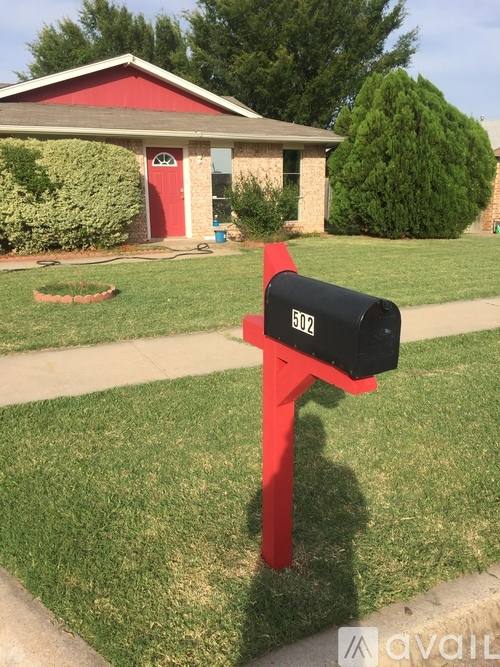 House for rent at 502 SW 70th St, Lawton, OK 73505