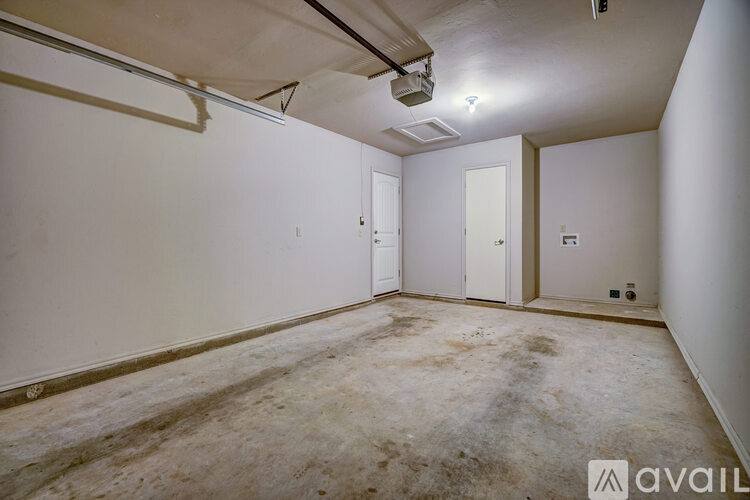 13807 Acme Rd, Shawnee, OK 74804 - Townhouse for Rent - Image 9