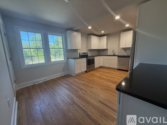 1302 Saville St, Georgetown, SC 29440 - House for Rent - Image 3