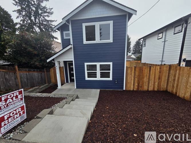 8011 Beverly Blvd, Everett, WA 98203 - House for Rent