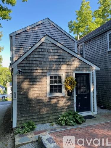 307 N St, Hingham, MA 02043 - Apartment for Rent - Image 2