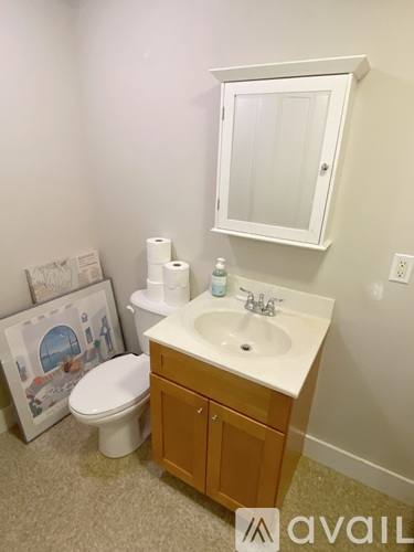 307 N St, Hingham, MA 02043 - Apartment for Rent - Image 8