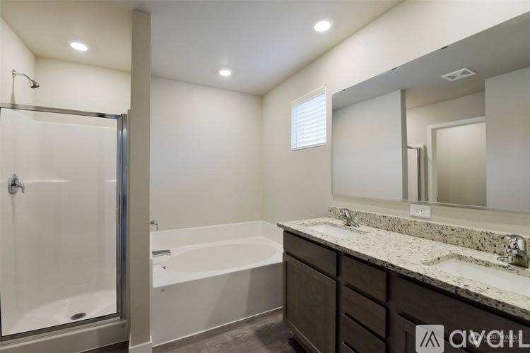 1302 87th St E, Tacoma, WA 98445 - House for Rent - Image 5