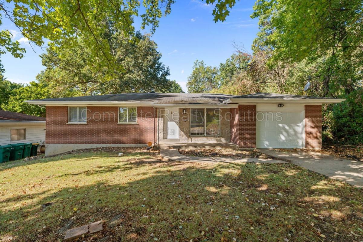 House for rent at 10141 Maraldo Place, St. Louis, MO 63137