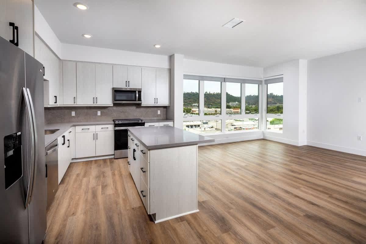 Vora Mission Gorge, 4440 Twain Ave, San Diego, CA 92120 - Apartment for Rent - Image 1