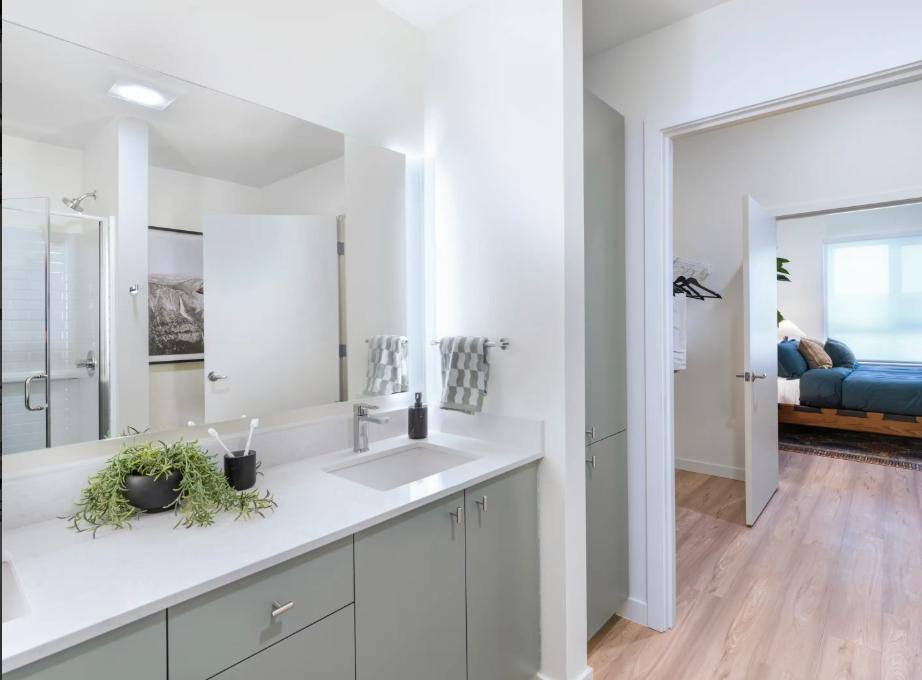 Apartment for rent at 12230 SW Broadway St, Beaverton, OR 97005