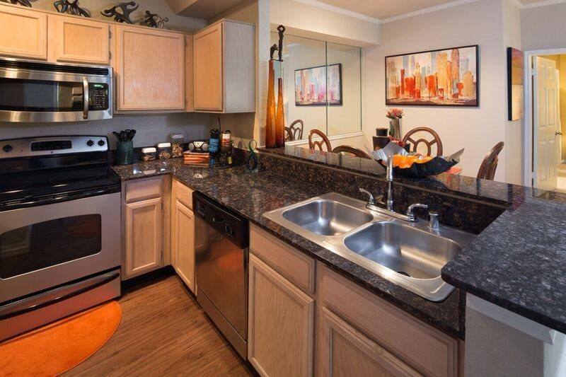 Apartment for rent at Colonnade Willow Bend, 1100 Meredith Lane, Plano, TX 75093