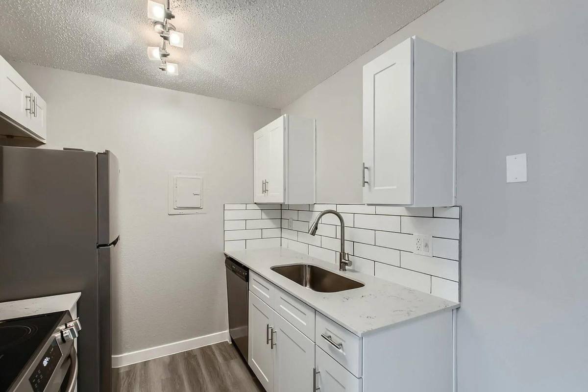 Apartment for rent at Saddletree, 5710 Duck Creek Dr, Garland, TX 75043