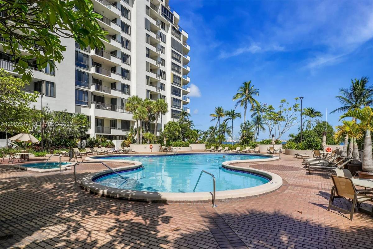 520 Brickell Key Dr #A1007, Miami, FL 33131 - Condo for Rent - Image 9