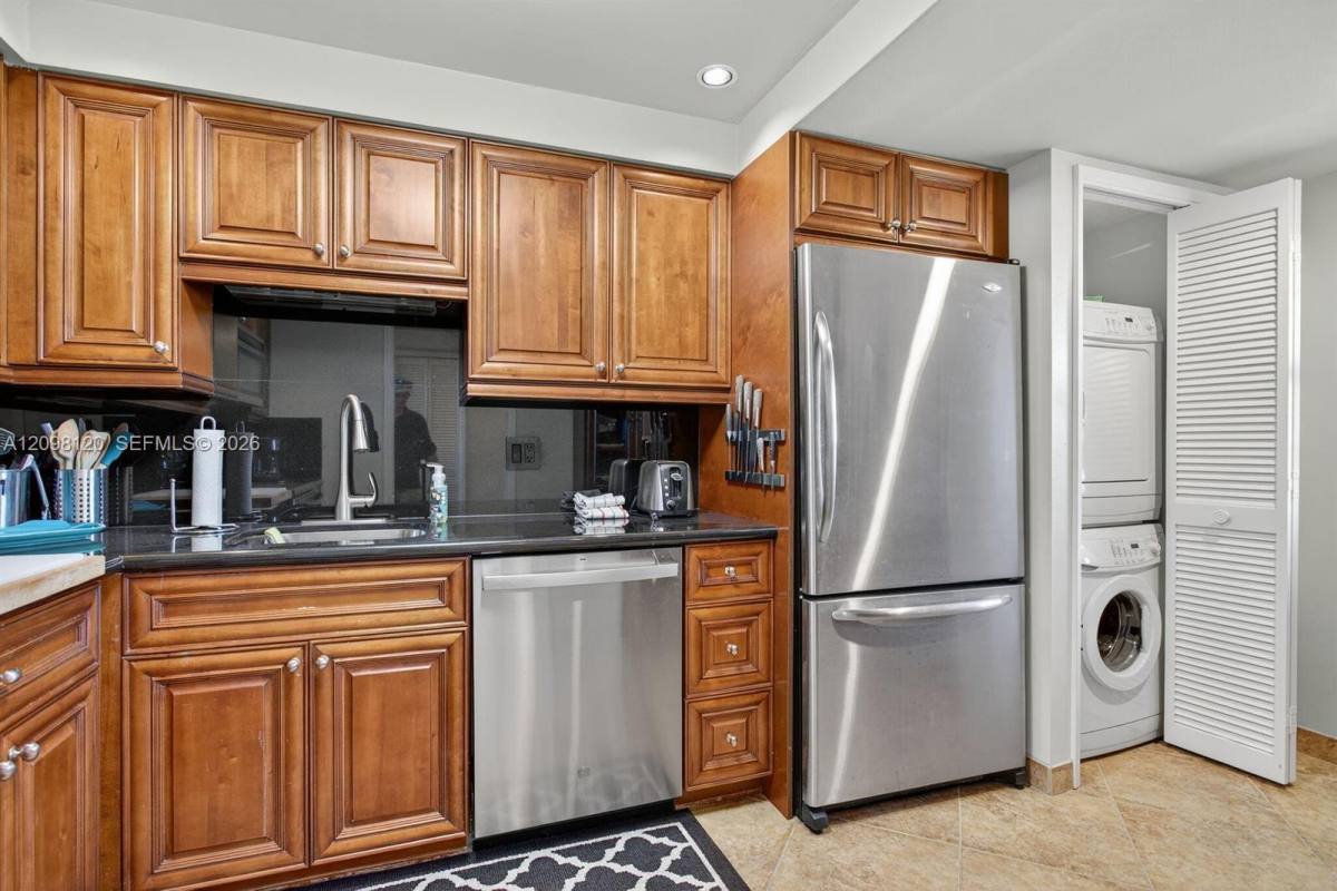 Condo for rent at 2900 N Course Dr #905, Pompano Beach, FL 33069