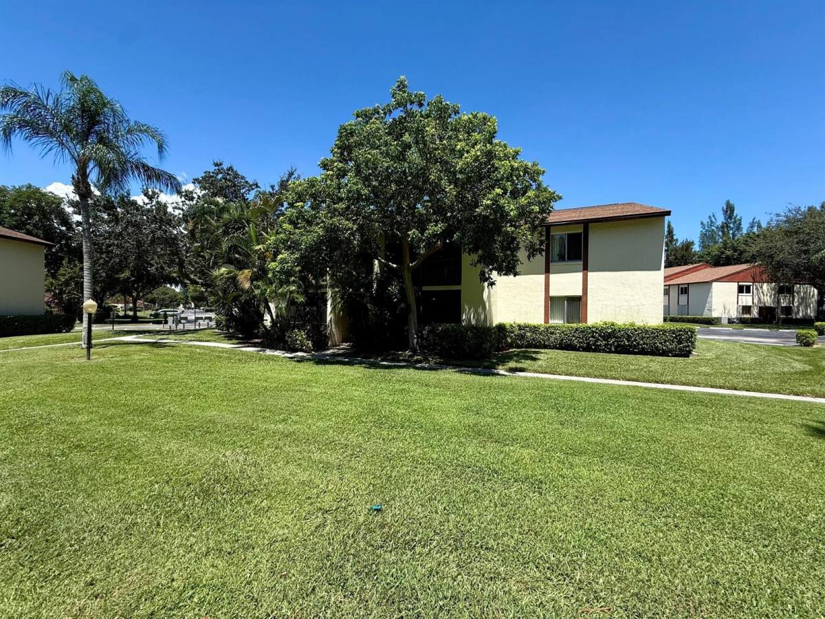 4891 Sable Pine Circle, West Palm Beach, FL 33417 - Condo for Rent - Image 1