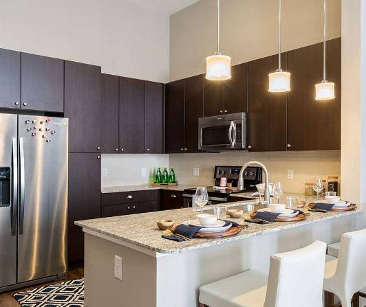 Townhouse for rent at Amli on Riverside, 310 Gran Via, Irving, TX 75039