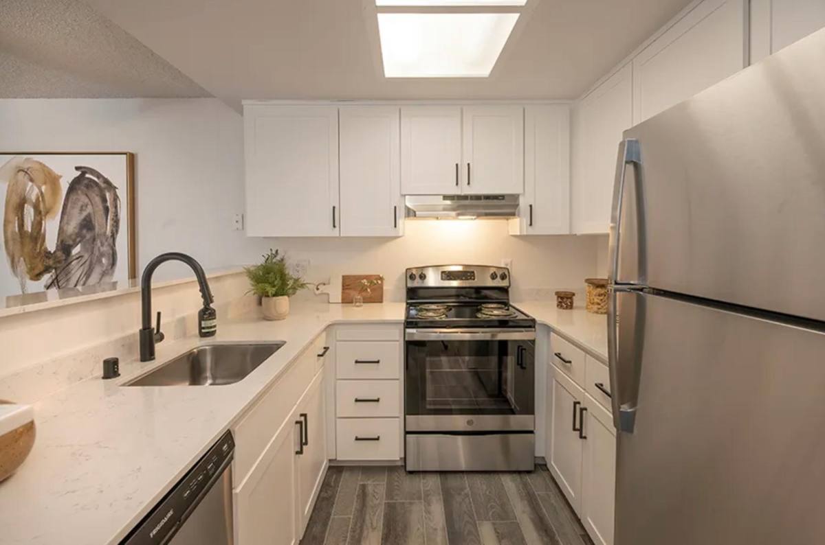 Autumn Ridge, 6011 Shadow Lane, Citrus Heights, CA 95621 - Apartment for Rent - Image 3