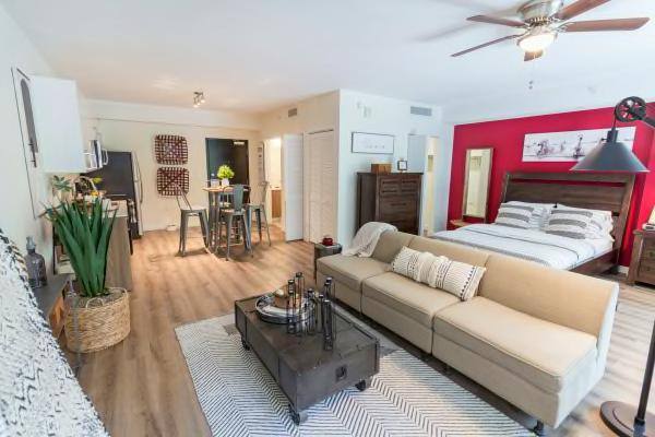 18301 S Dixie Highway, Miami, FL 33157 - Apartment for Rent - Image 2