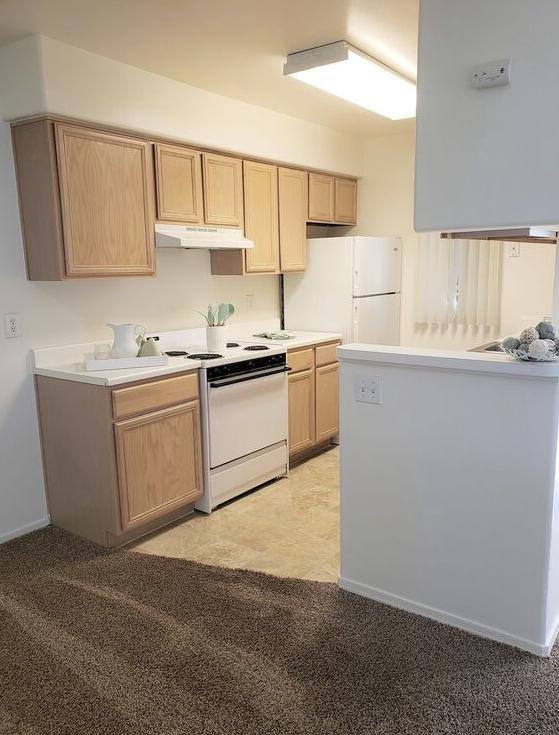 Canyon Springs Luxury, 900 N Switzer Canyon Dr, Flagstaff, AZ 86001 - Apartment for Rent