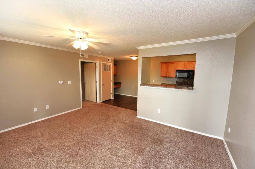 Crown Ridge of Norman, 3751 Eagle Cliff Dr, Norman, OK 73072 - Apartment for Rent - Image 5