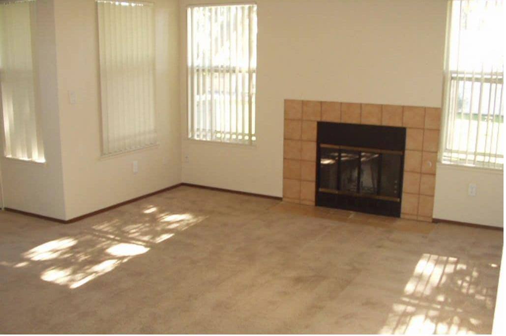 5940 Landis Ave, Carmichael, CA 95608 - Apartment for Rent - Image 2