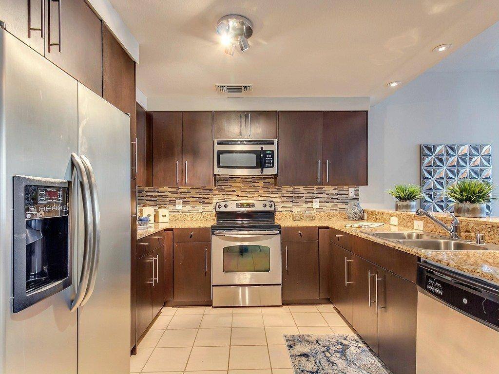 Apartment for rent at The Vista, 2345 N Houston St, Dallas, TX 75219