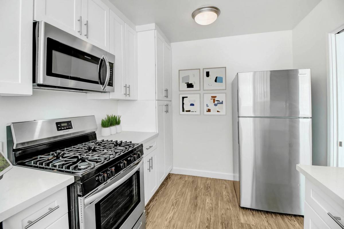 4225 Ethel Ave, Studio City, CA 91604 - Apartment for Rent - Image 2