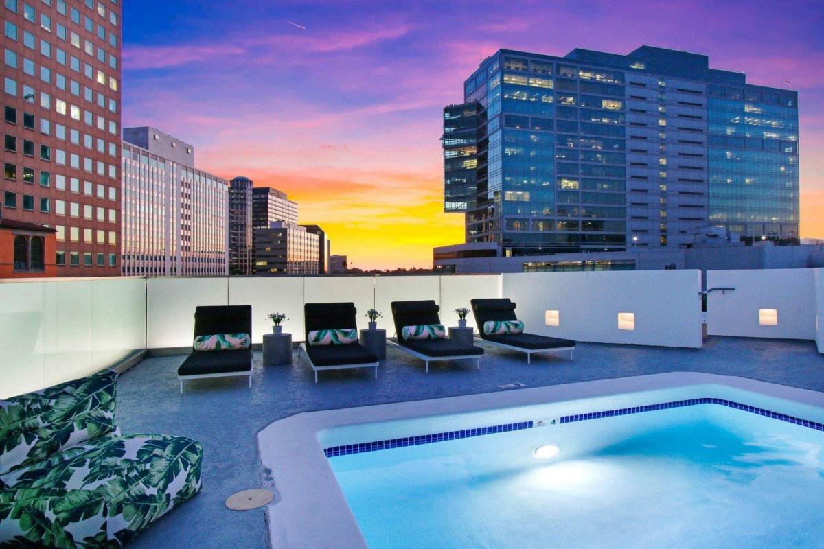 Westwood Village, 1033 Hilgard Ave, Los Angeles, CA 90024 - Apartment for Rent - Image 5