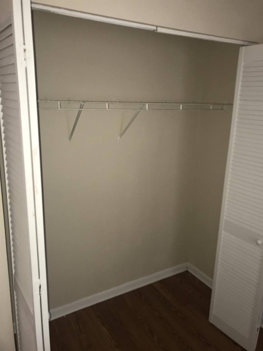 Meadow Vista, 2944 Jackson St, Fort Myers, FL 33901 - Apartment for Rent - Image 3