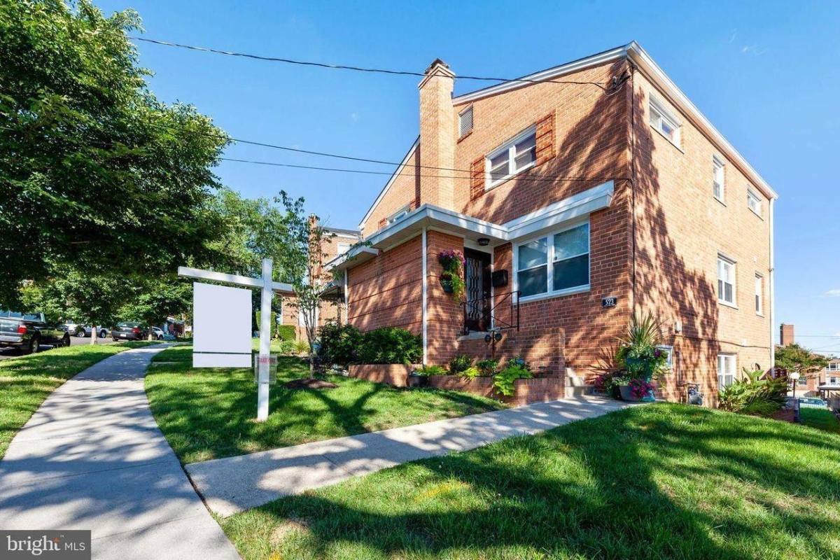 Queens Chapel, 523 Ingraham St NE, Washington, DC 20011 - House for Rent - Image 1