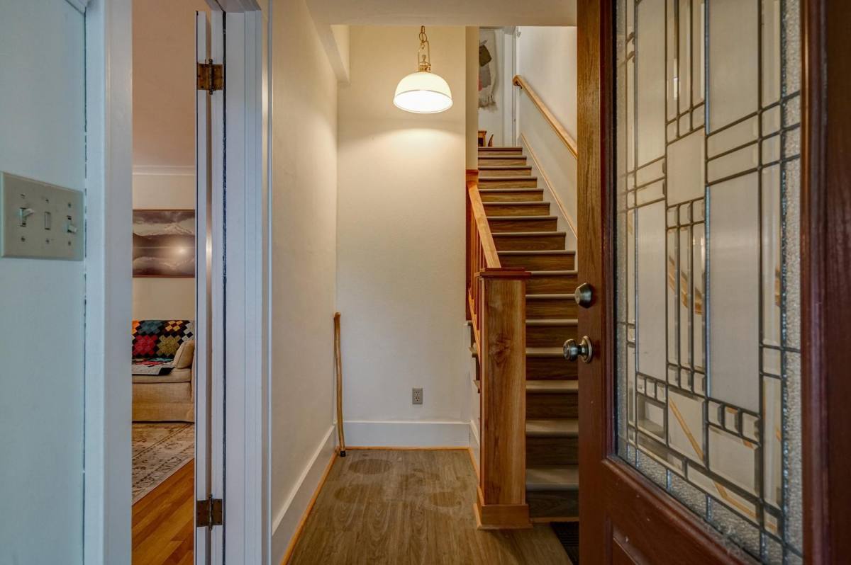 1045 5th St NE #1, Salem, OR 97301 - Apartment for Rent - Image 3