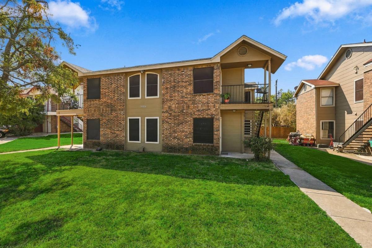 House for rent at 5104 Herrick Court #C, Haltom City, TX 76117
