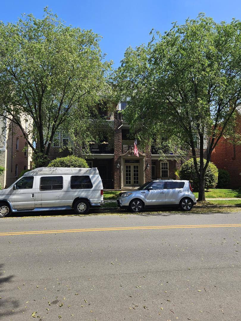 Apartment for rent at Lee Annex, 3110 Kensington Ave, Richmond, VA 23221
