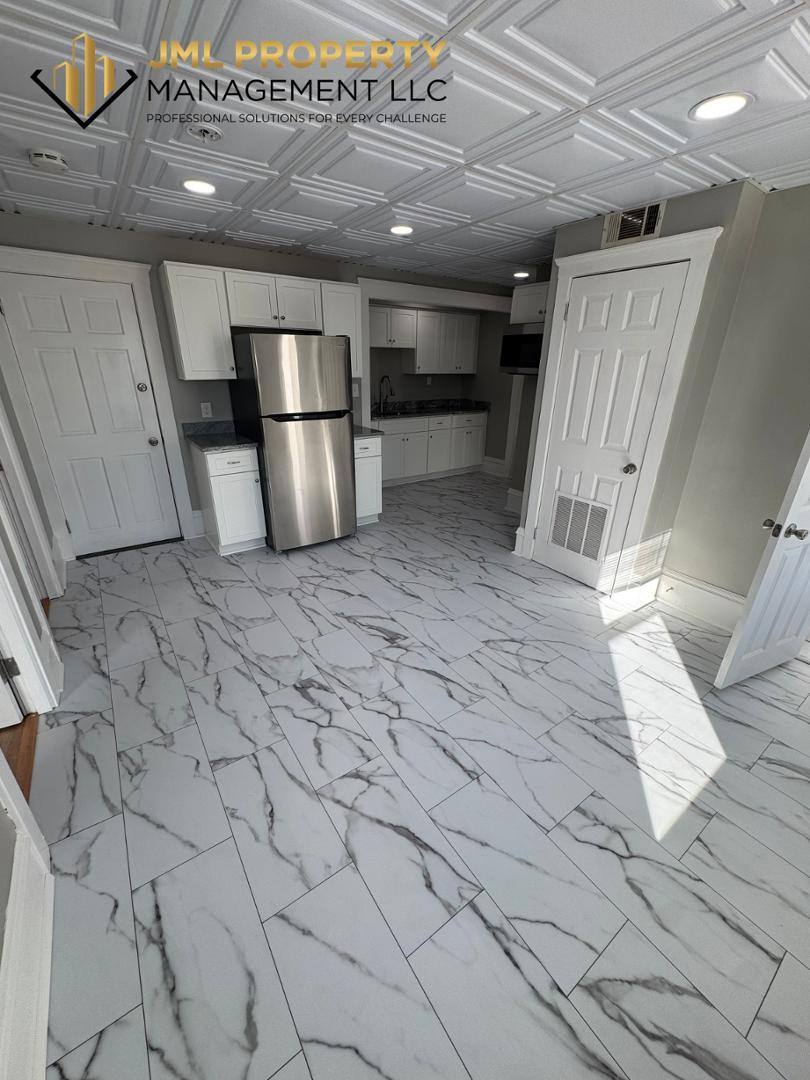 321 Union St #1, Fall River, MA 02721 - Apartment for Rent - Image 1