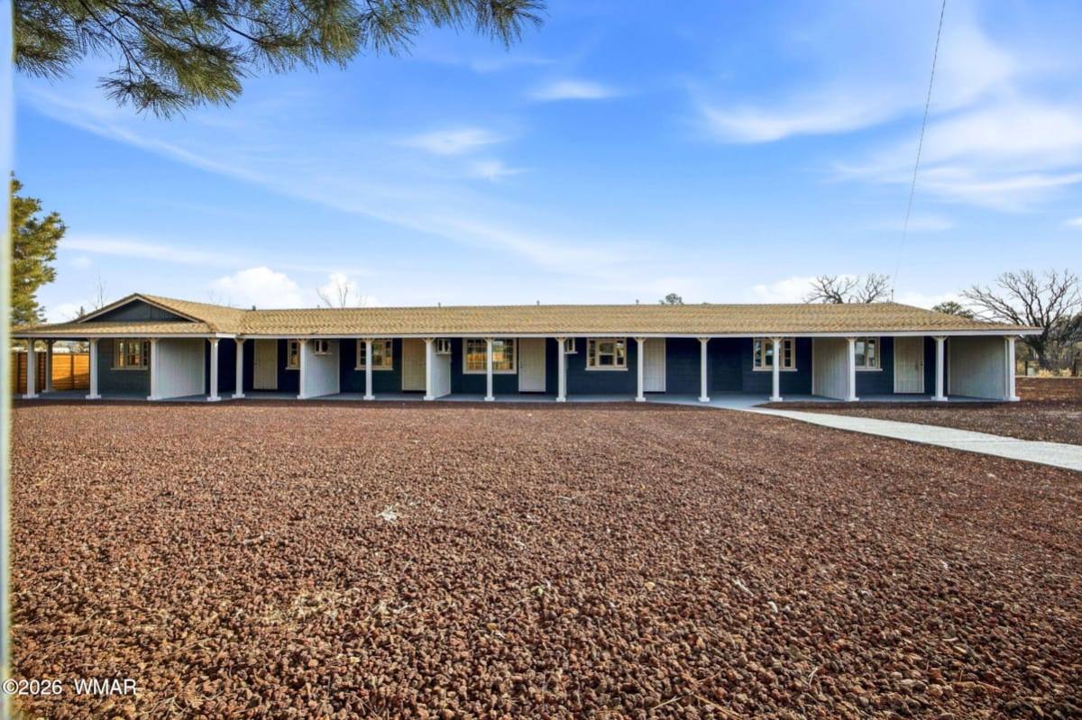 Apartment for rent at 1897 W White Mountain Blvd #5, Lakeside, AZ 85929