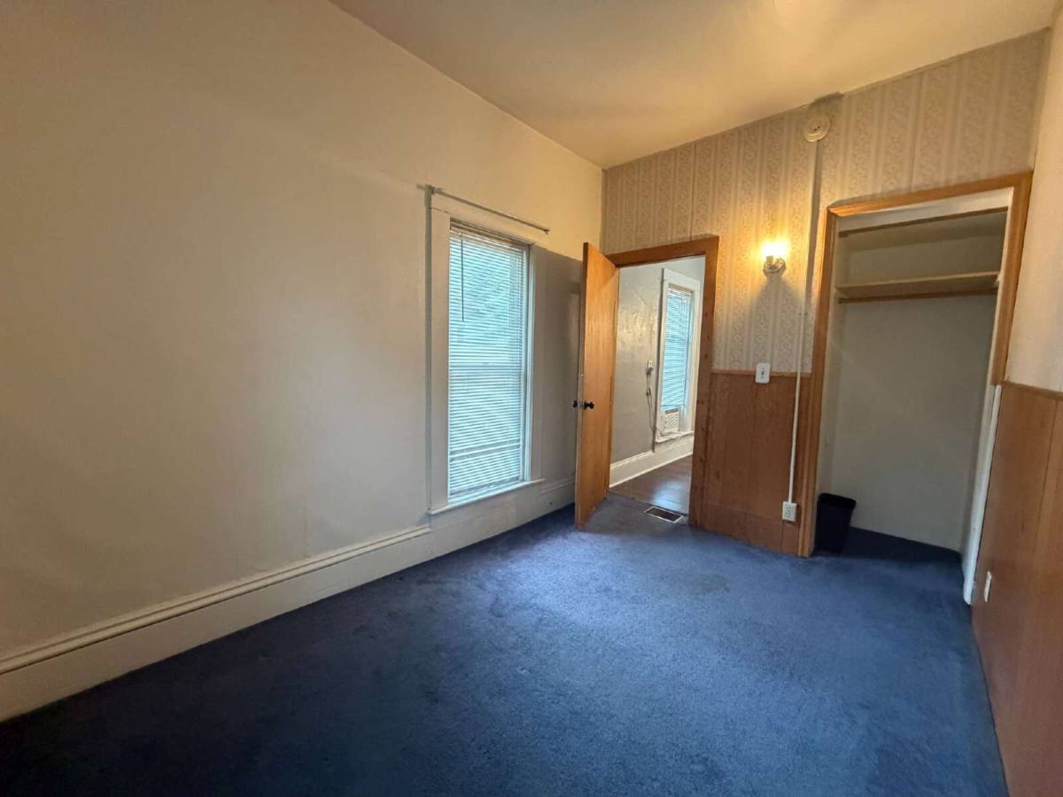 211 Fulton St, Eau Claire, WI 54703 - Apartment for Rent - Image 7