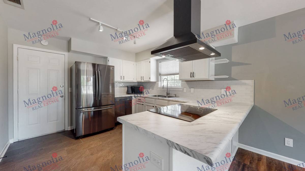 152 Parkside Dr, Richmond Hill, GA 31324 - House for Rent - Image 9