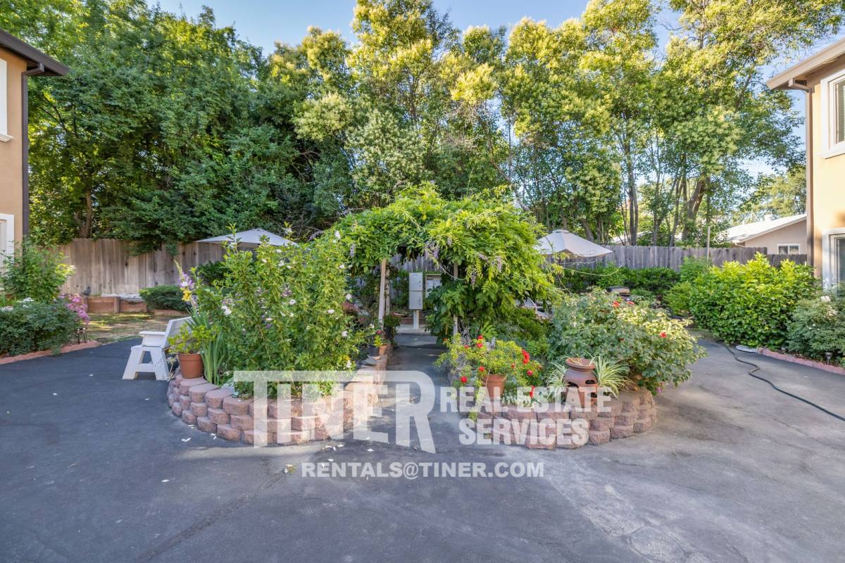 5911 Muldrow Rd #D, Carmichael, CA 95608 - Condo for Rent - Image 4