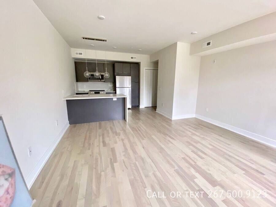 Apartment for rent at 1522 N 8th St #1, Philadelphia, PA 19122