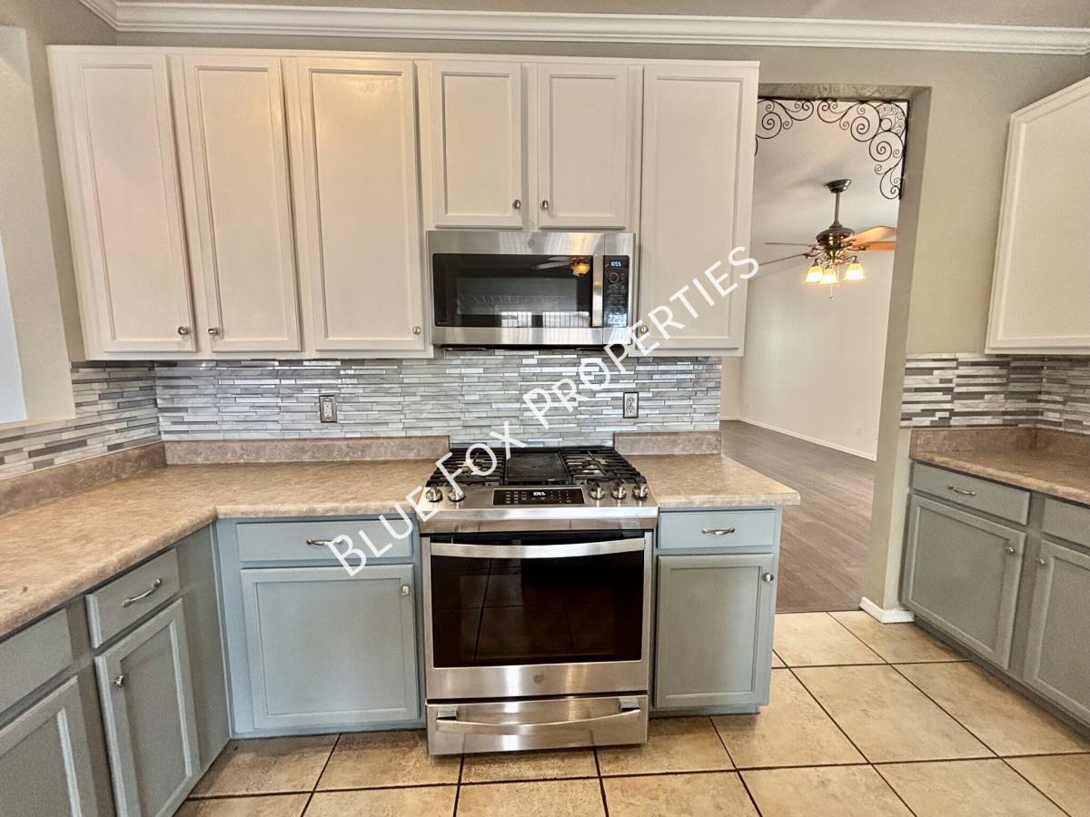 13724 E Oxmoor Valley Dr, Vail, AZ 85641 - House for Rent - Image 7
