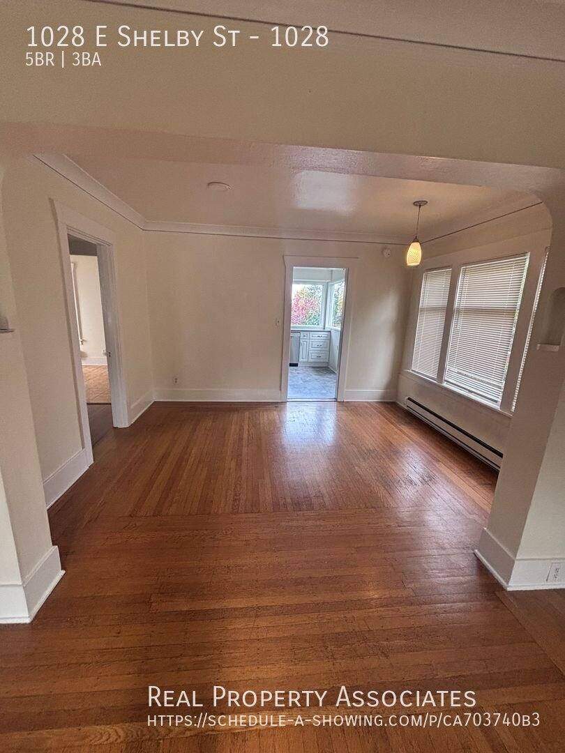 1028 E Shelby St, Seattle, WA 98102 - House for Rent - Image 5