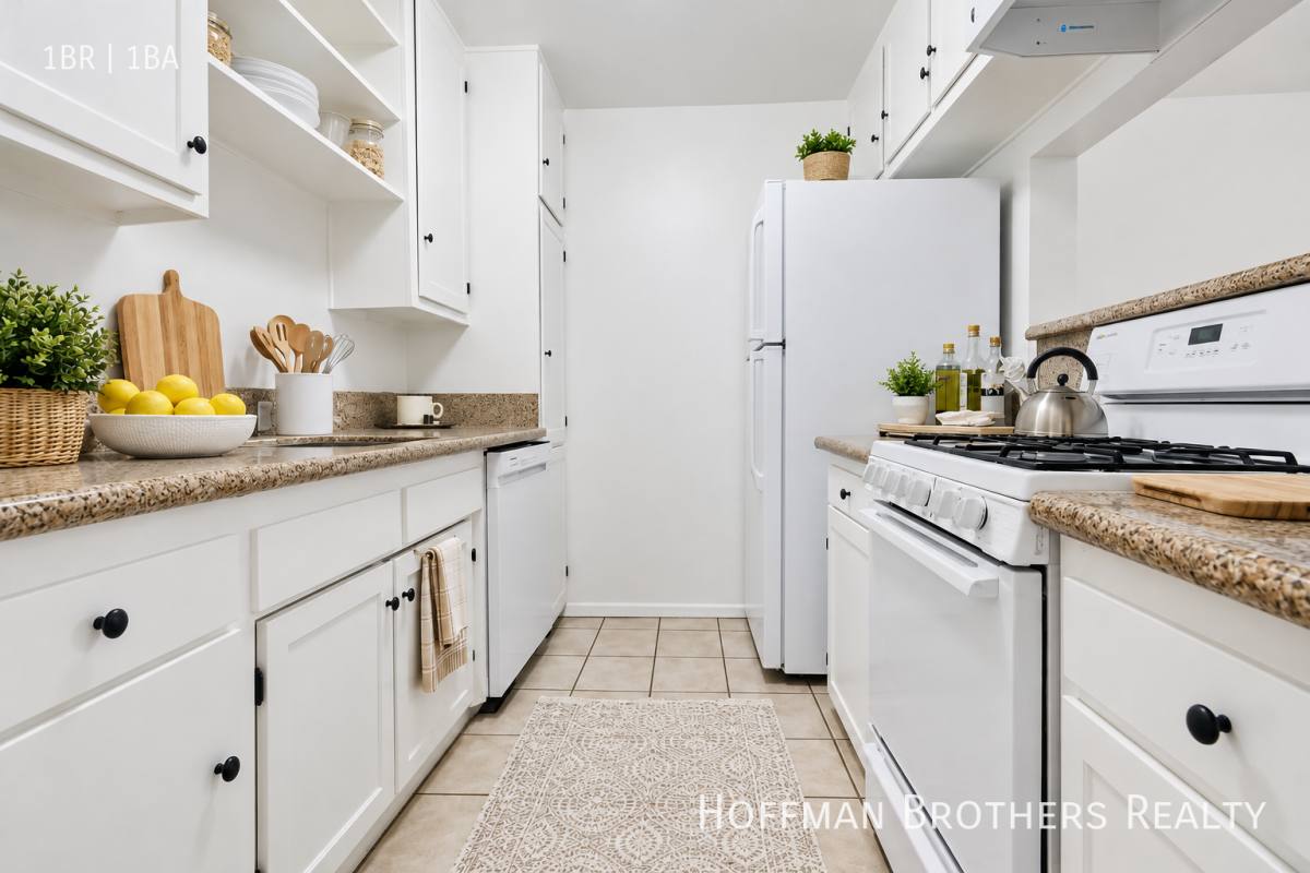 4100 Arch Dr #12A, Studio City, CA 91604 - Apartment for Rent - Image 2