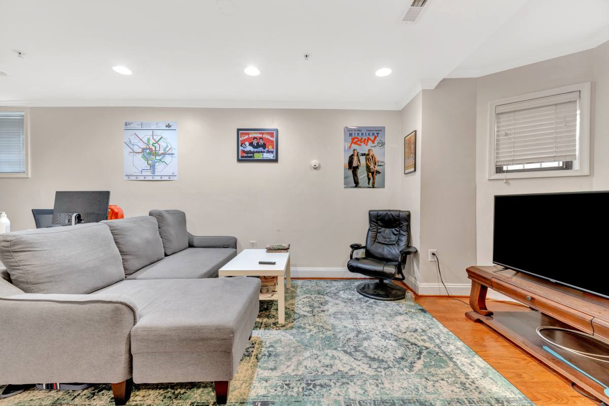1012 N St NW #1A, Washington, DC 20001 - Condo for Rent - Image 2