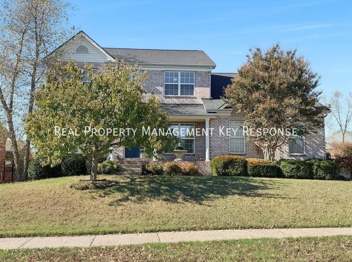 House for rent at 107 Cabin Branch Circle, Hendersonville, TN 37075