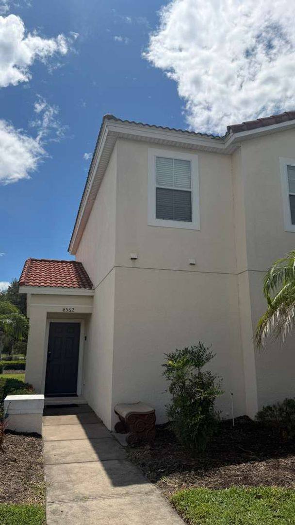4562 Ada Lane, Kissimmee, FL 34746 - Townhouse for Rent - Image 3